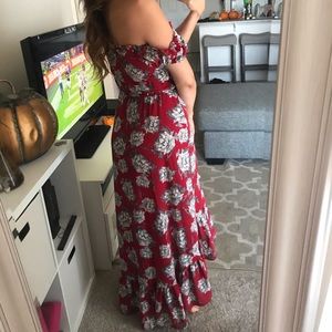 Dresses - Flowered off shoulder dress Dresses - Flowered off shoulder dress